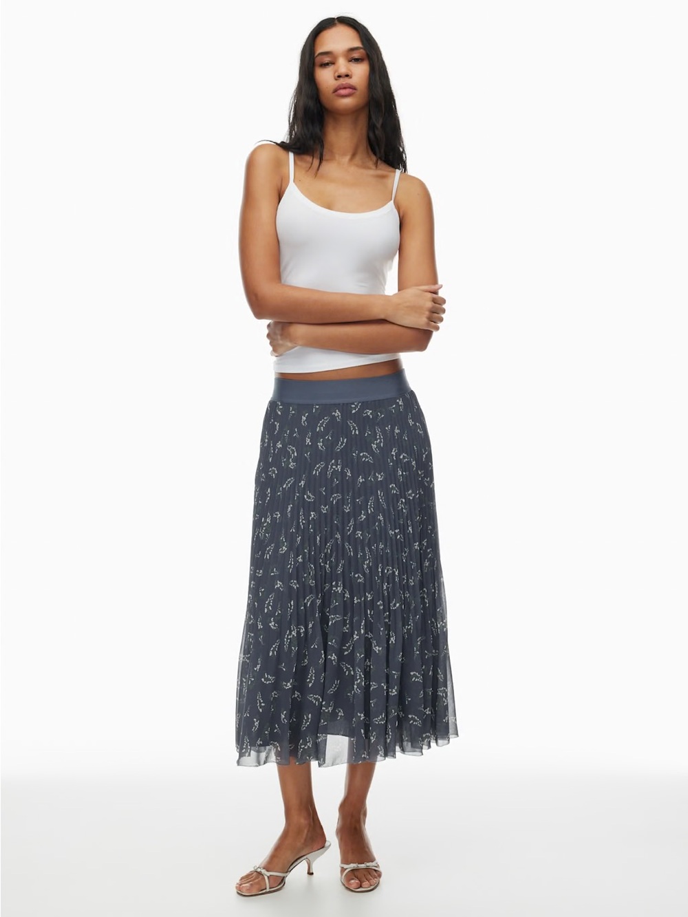 Aritzia Wilfred New Twirl Pleated Midi Skirt Vintage Navy/White